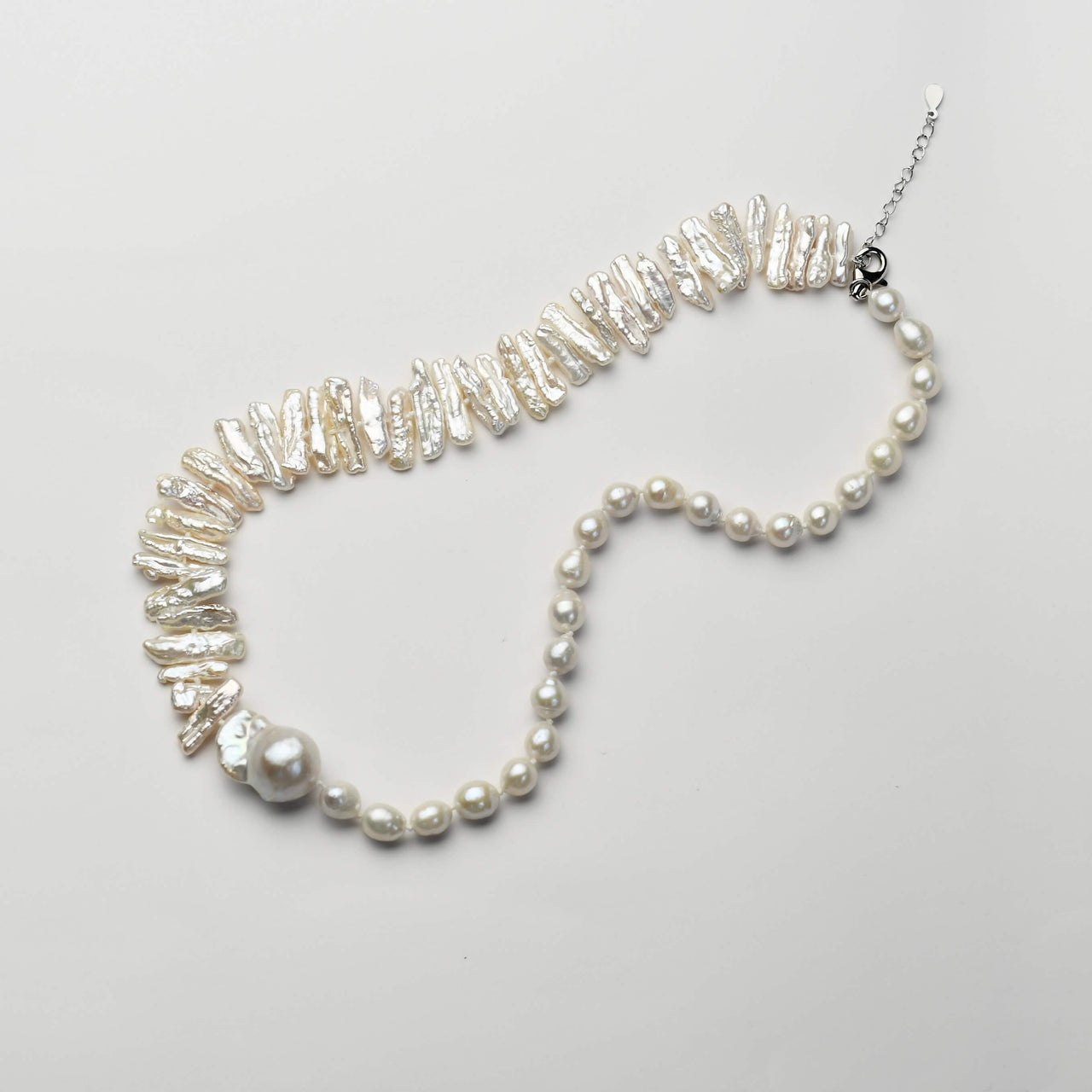 'Embrace' Pearl Necklace